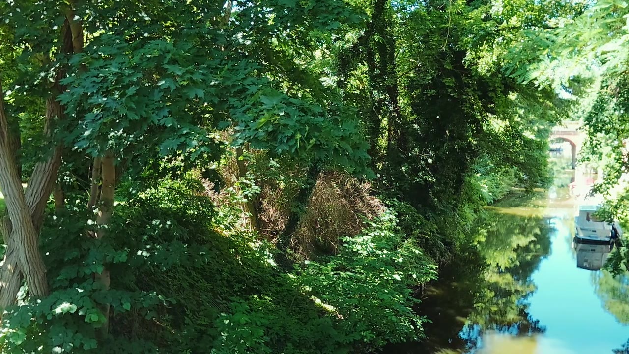 Brückenblick auf den Vielitzkanal in Lindow (Mark)